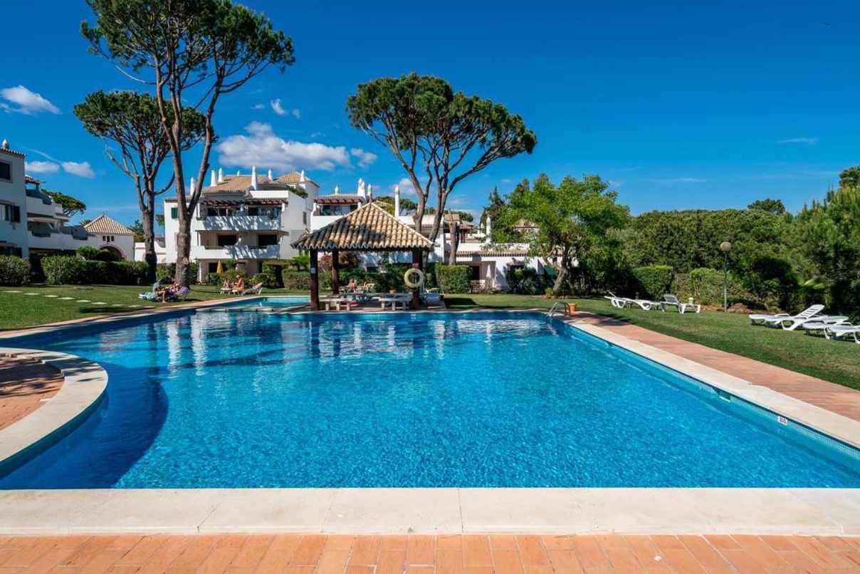 Solar Do Golfe Apt 101 By Vilamoura Sun Eksteriør billede